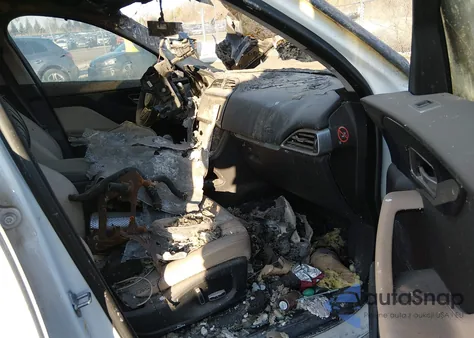 2019 Jaguar F-Pace 25T Premium/30T Premium from USA, damaged, VIN SADCJ2GX8KA601053